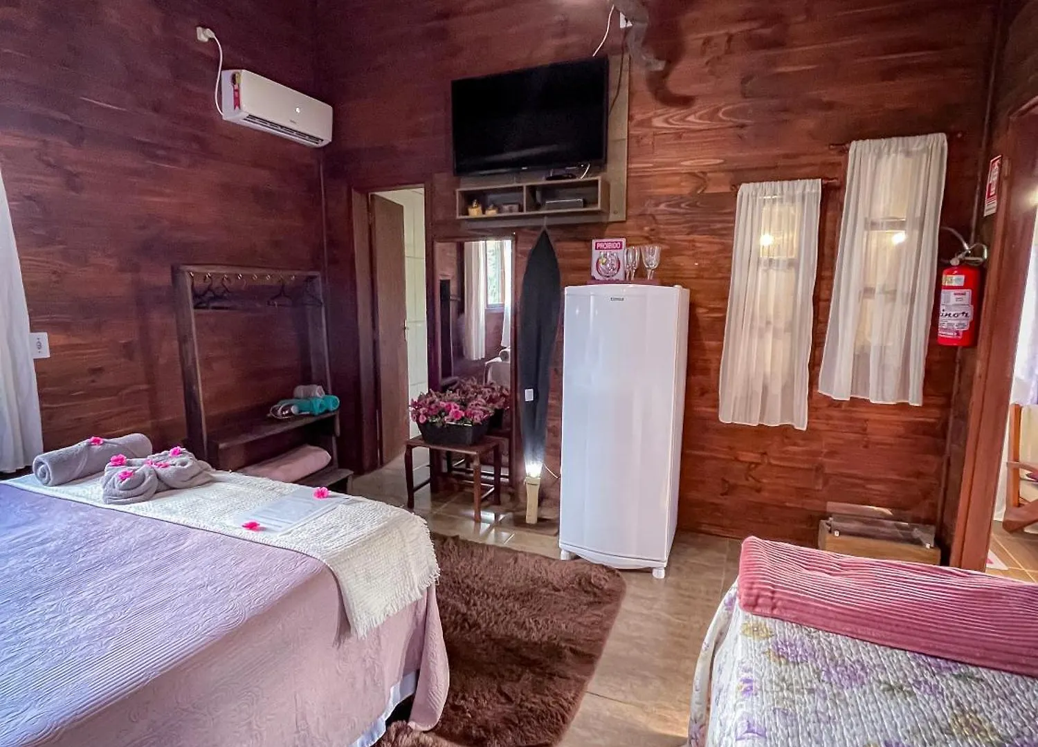 Chalé Figueira Do Rio Do Boi Com Hidromassagem Vila Praia Grande